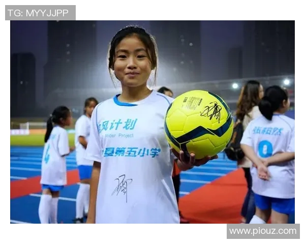 足球明星调查表：揭示球迷心目中的偶像与影响力分析